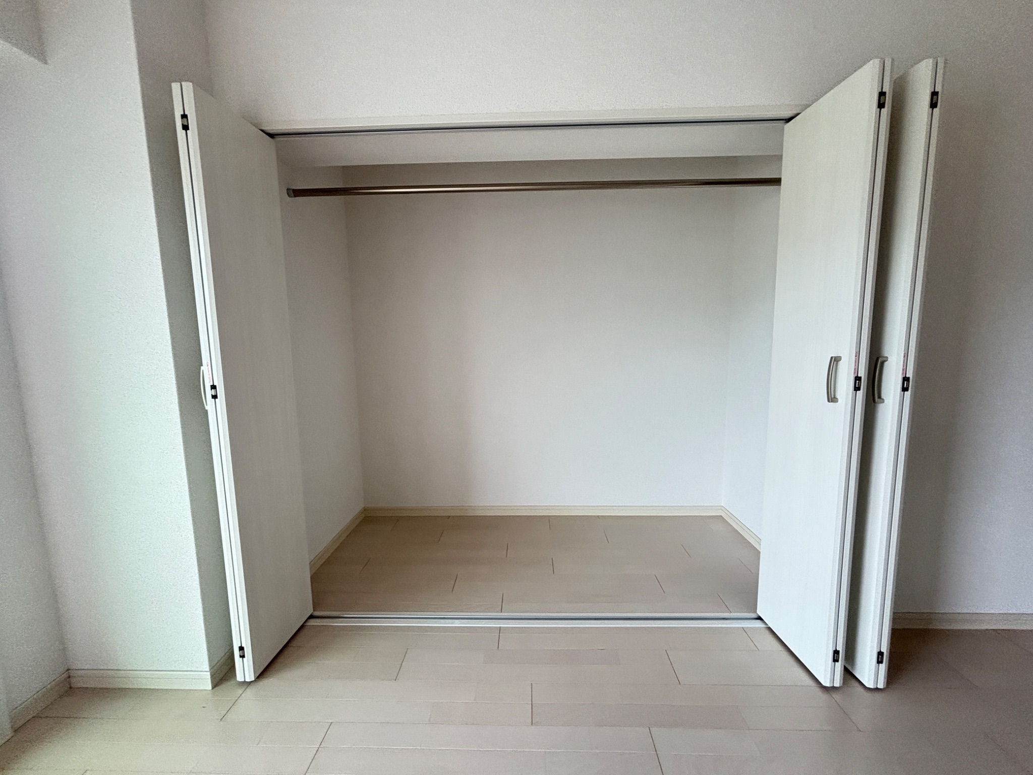 スターハイツ住吉川 収納