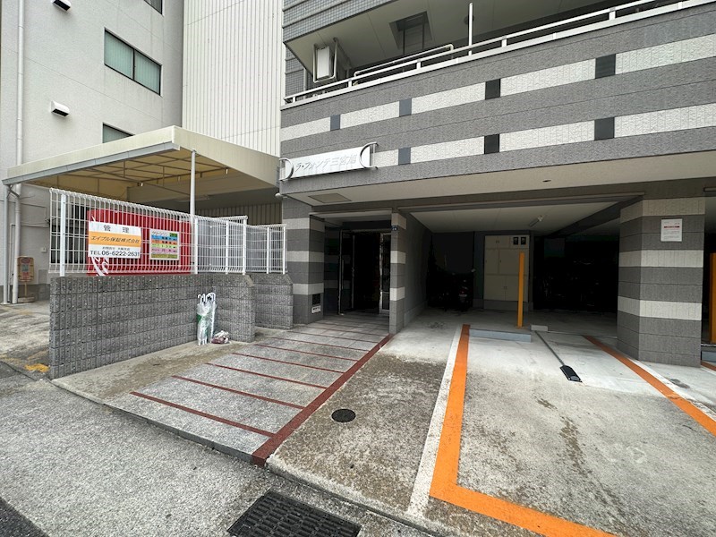 ラ・フォンテ三宮旭 駐車場
