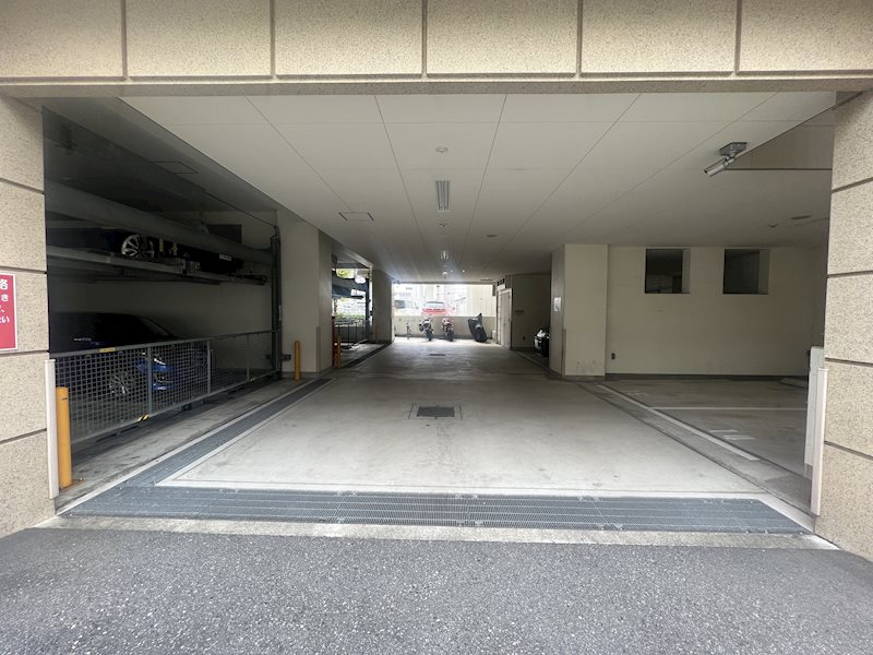 西宮アネックス 駐車場