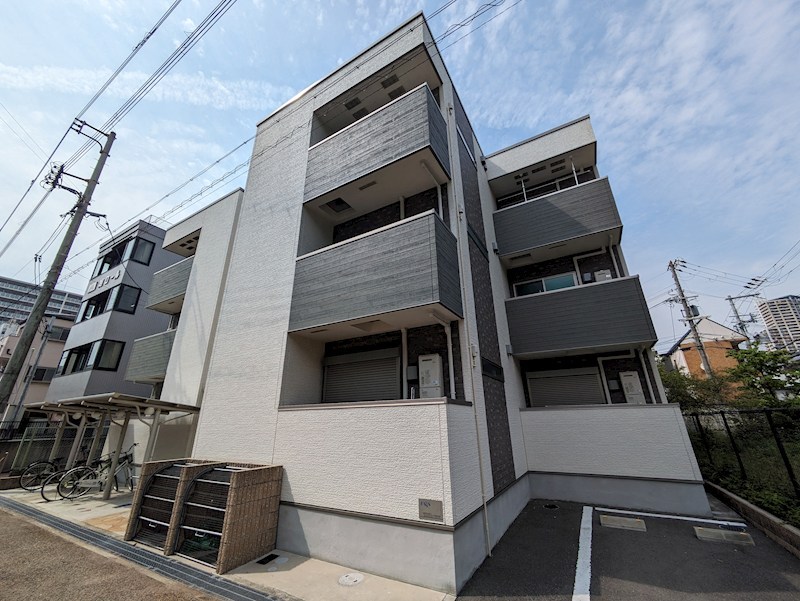 フジパレス西本町5番館 外観