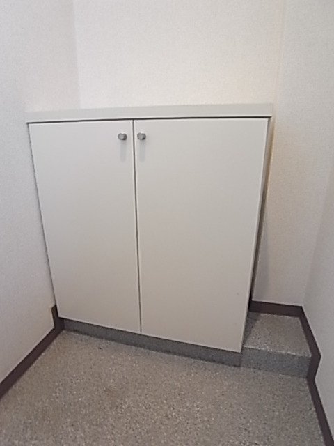 イエストプレイス 収納