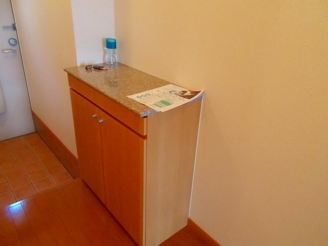 ヴィーヴル スミヨシ 玄関