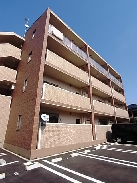 兵庫県明石市大久保町大窪 駐車場