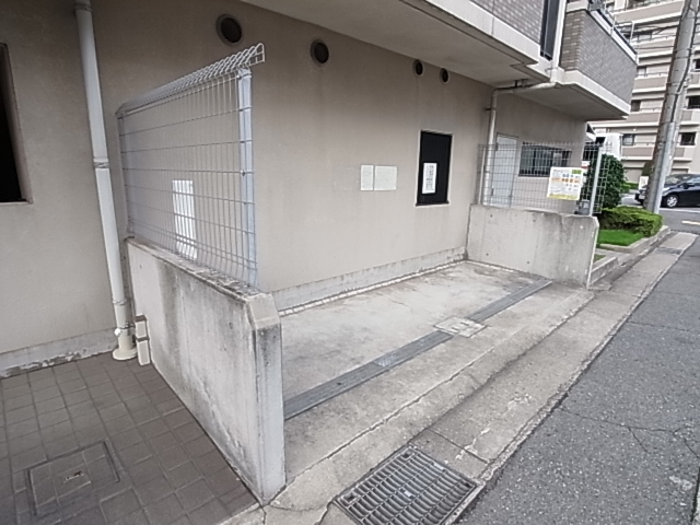 兵庫県神戸市東灘区御影塚町３丁目 その他