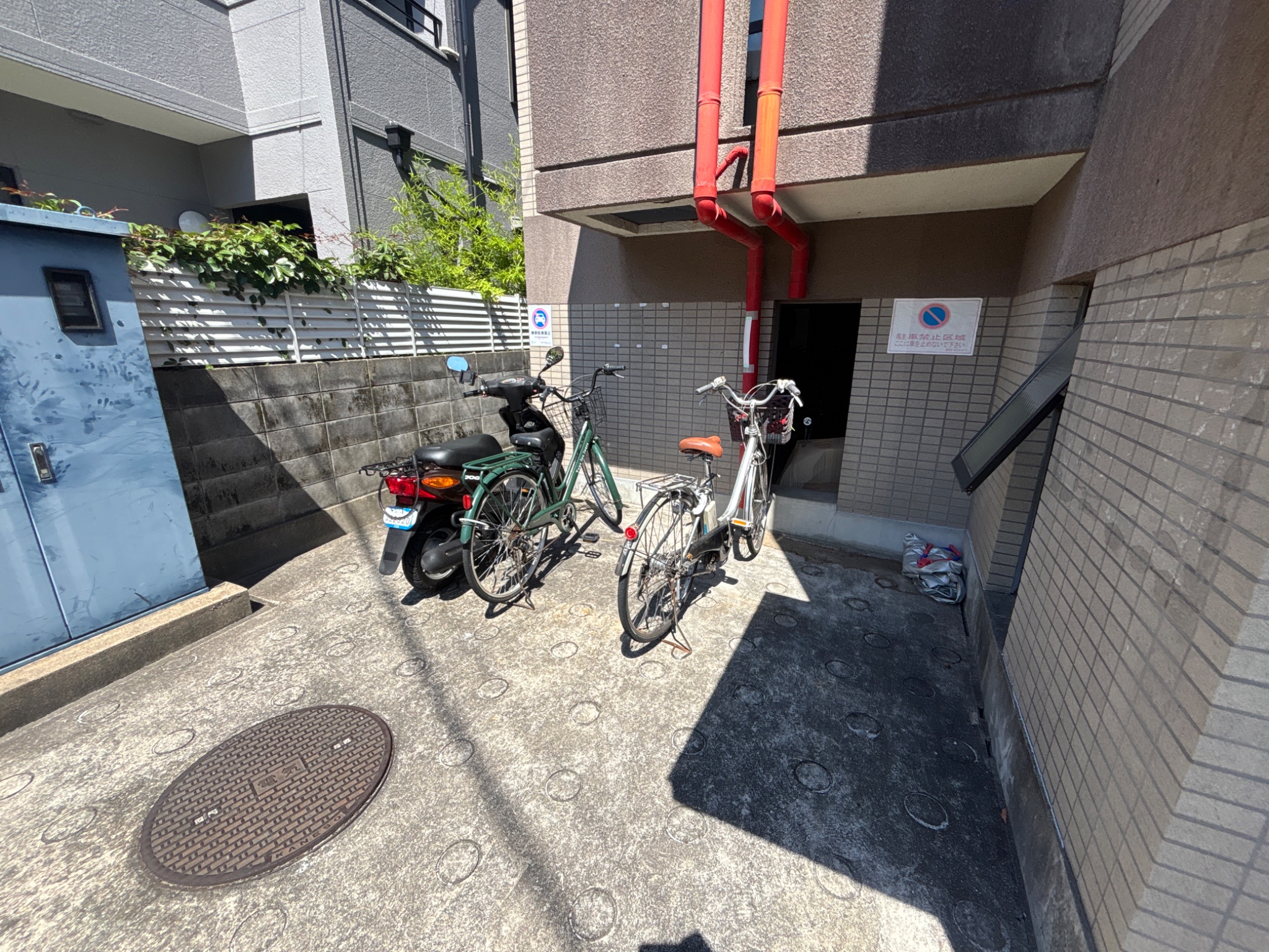 神戸リブプレイス深江南  駐車場