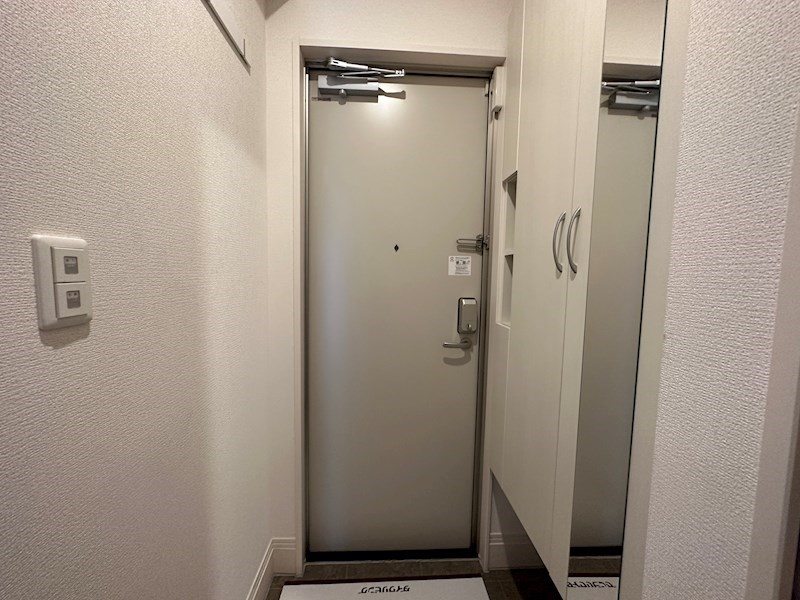 グランデ アルベロ 玄関