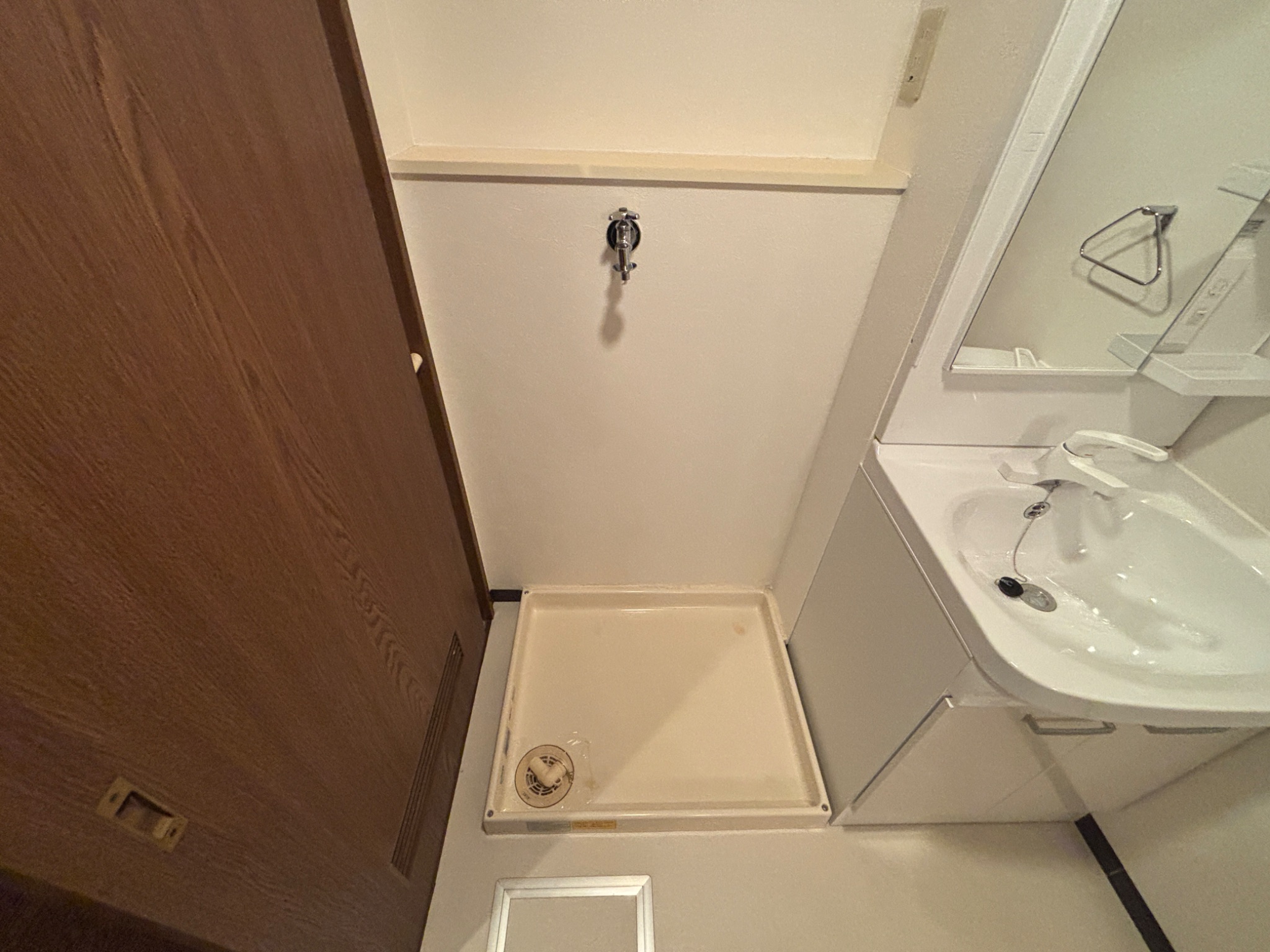 メゾンまほら 洗面所