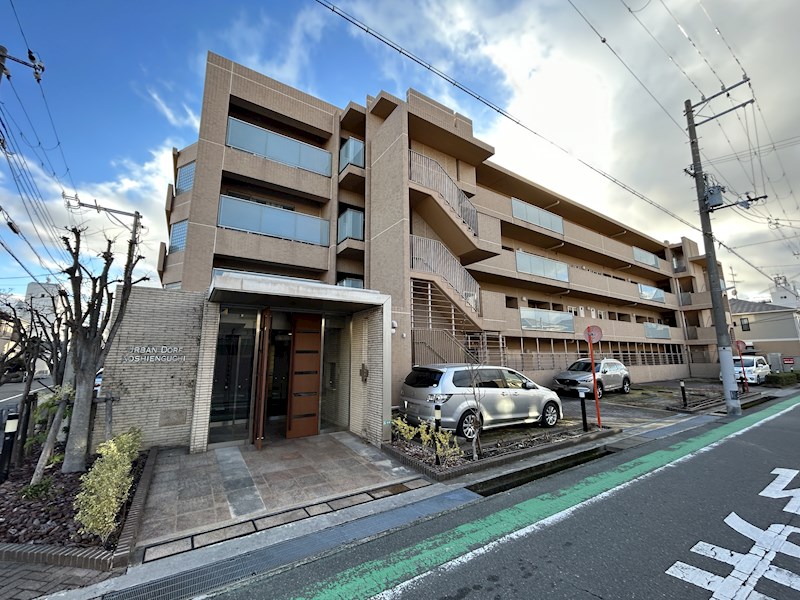 アーバンドルフ甲子園口 外観