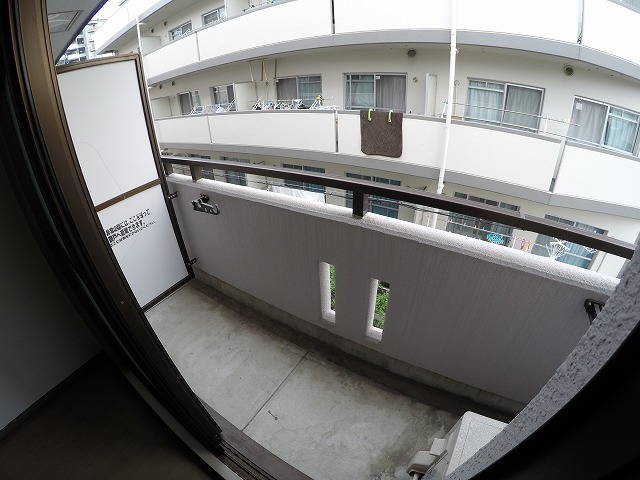 アンピエスＫ ベランダ