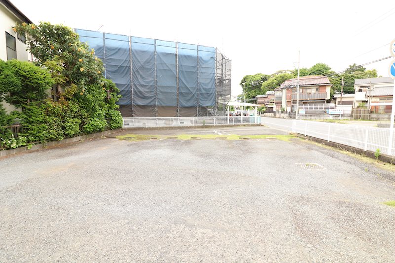 リヴェール茅ヶ崎 駐車場