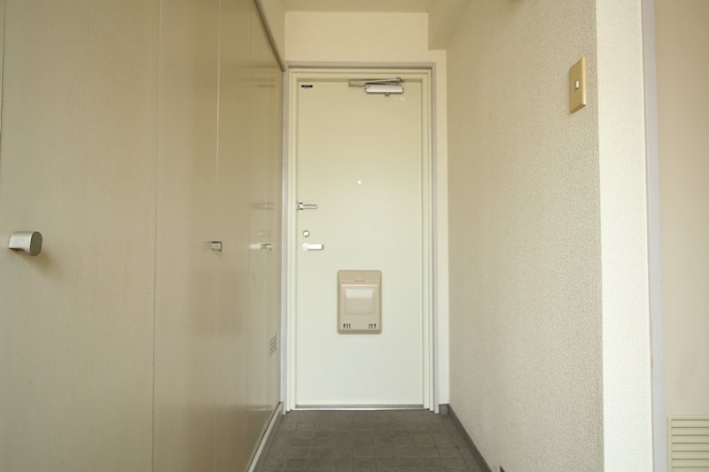 フォンティーヌ湘南 玄関