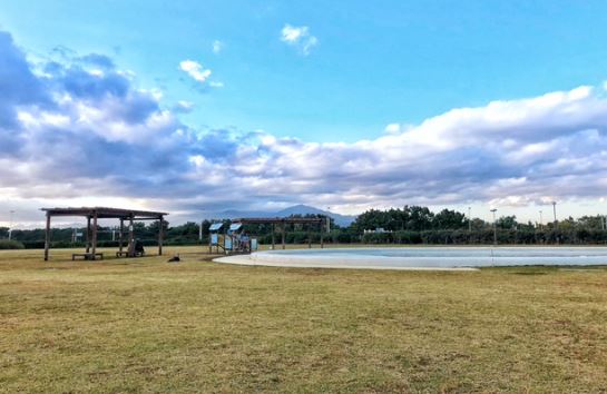 須賀コンテナ 公園