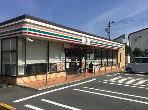 サンプラザ湘南 コンビニ
