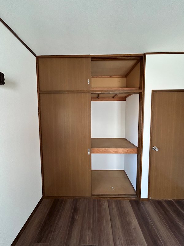 松風テラスD棟 収納
