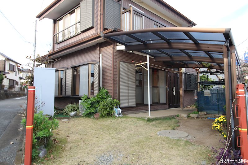 亀井野二丁目貸家 駐車場