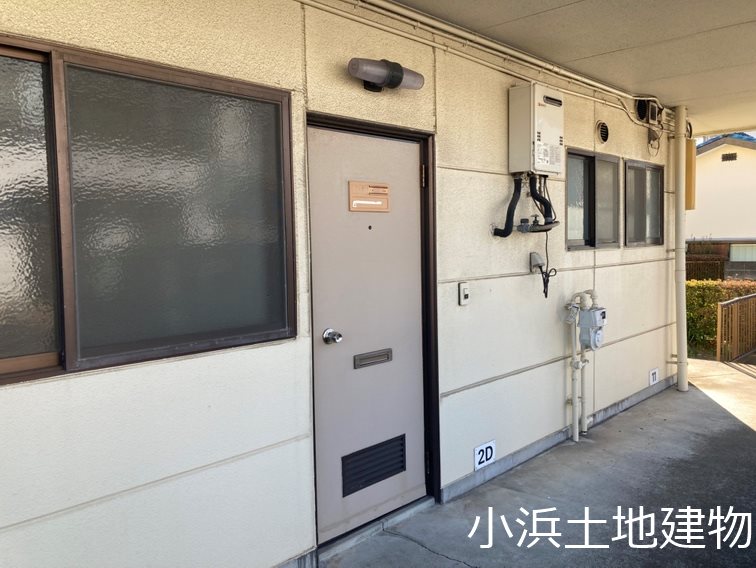 石湘ハイツ 玄関