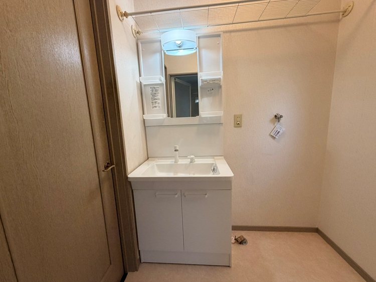 浜竹4丁目戸建 洗面所