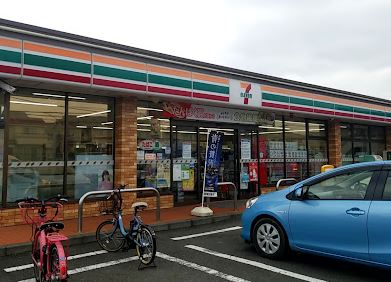 湘南サンライズガーデンＶ コンビニ