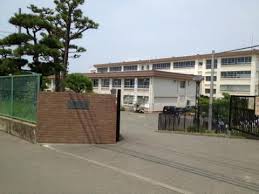 エクセレント室田 中学校