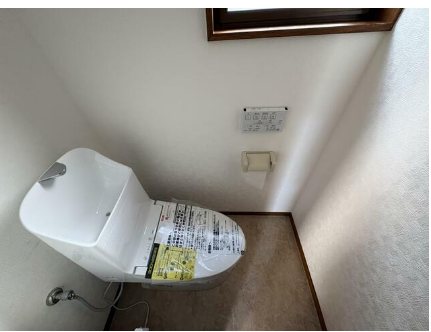 長後戸建貸家 トイレ