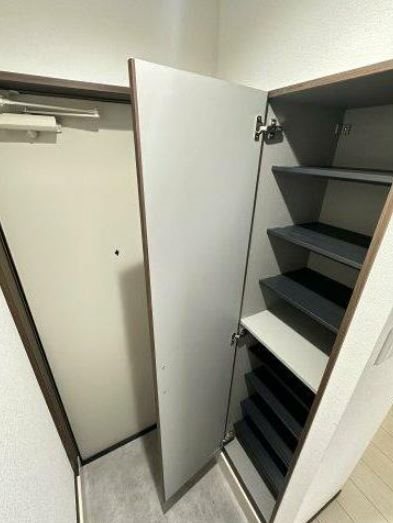 コスモリーヴ茅ヶ崎 玄関