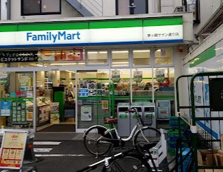 シーウィンド湘南 コンビニ
