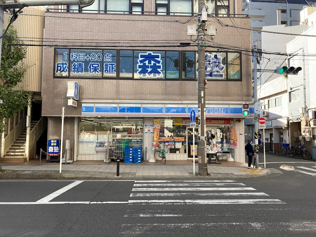 クレイノ湘南辻堂 コンビニ