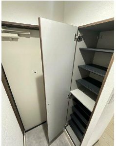 ベイルームプレミア湘南台 玄関
