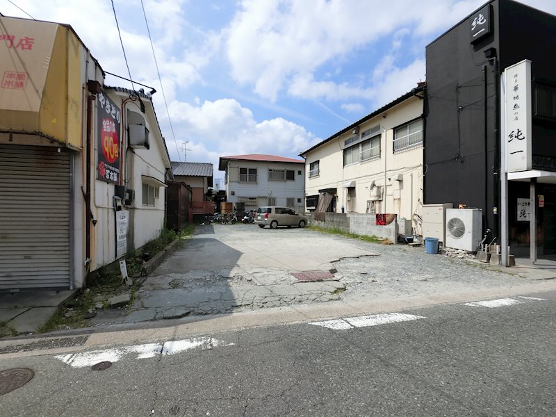 銀杏パーキング 駐車場