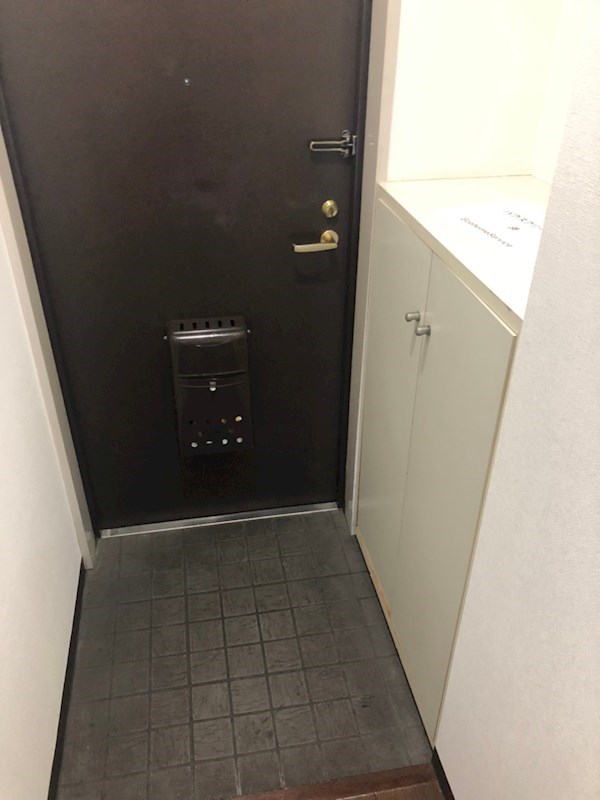 サンプラザ新石切 玄関