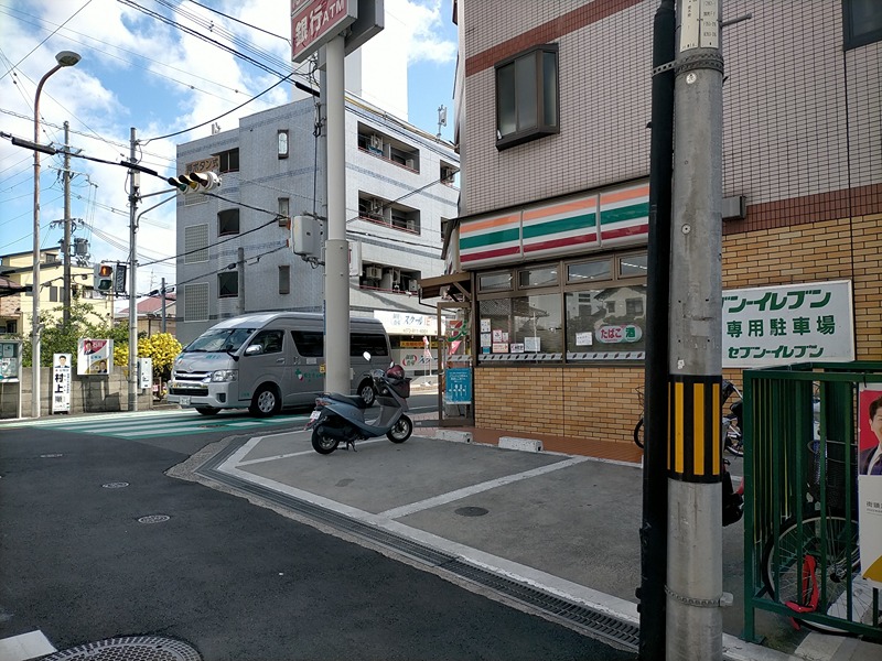 フラワーハイツ 駐車場