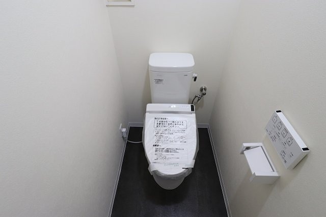 ユンヌ・ホワイエ トイレ