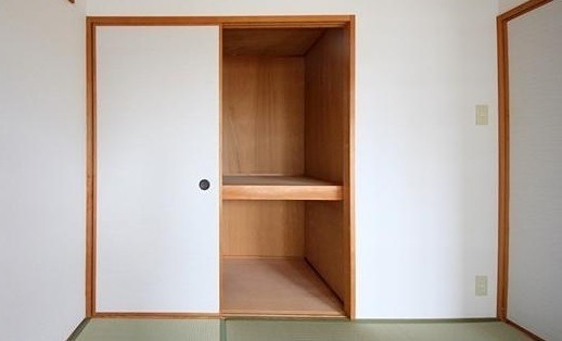 CH.158 RESIDENCE NAKANOSHIMA 収納