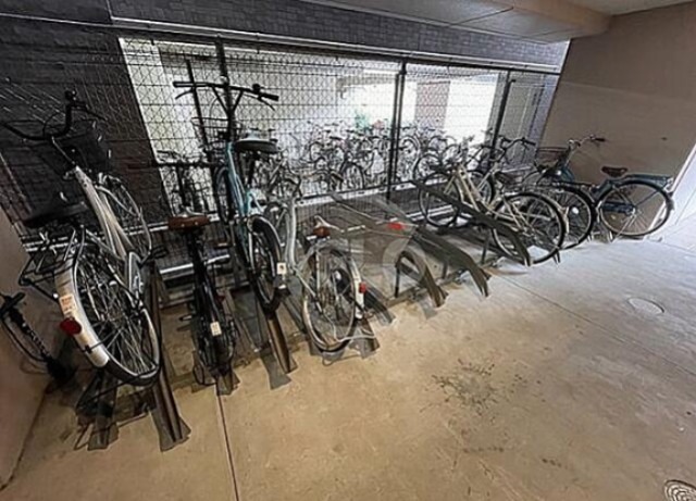 M.hills西本町 駐車場