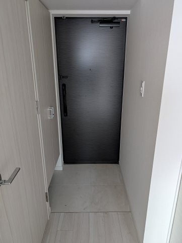 S-RESIDENCE難波大国町Deux 玄関