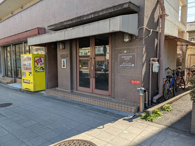 CASA320  エントランス