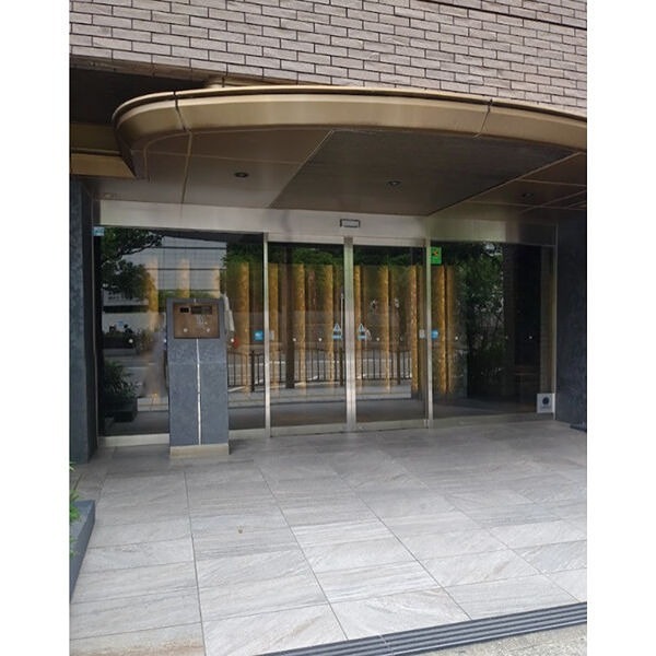 CH.158 RESIDENCE NAKANOSHIMA エントランス