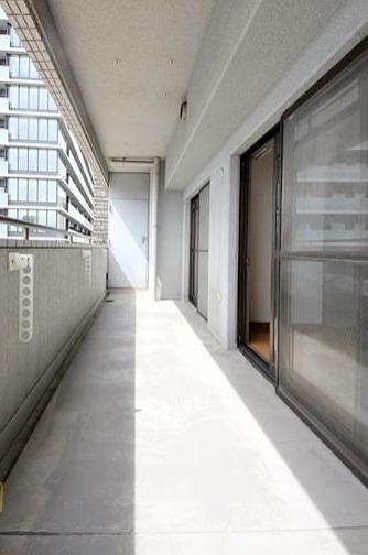 CH.158 RESIDENCE NAKANOSHIMA ベランダ