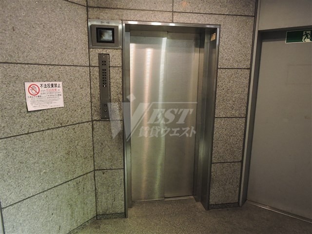 クレアジオーネ伏見   ロビー