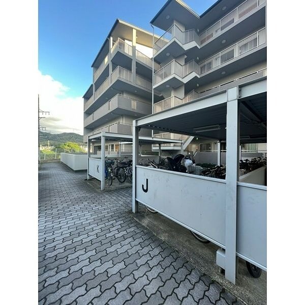 PHOENIX COURT 交野I 駐車場