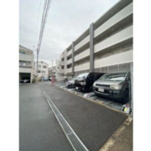 CITY　SPIRE鶴見 駐車場