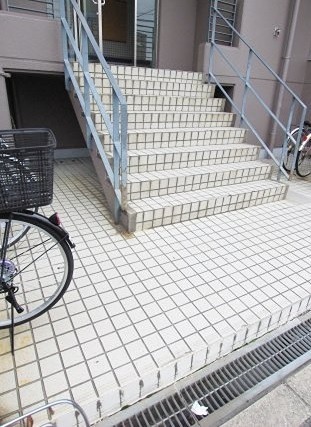 アメニティ新大阪4番館 エントランス