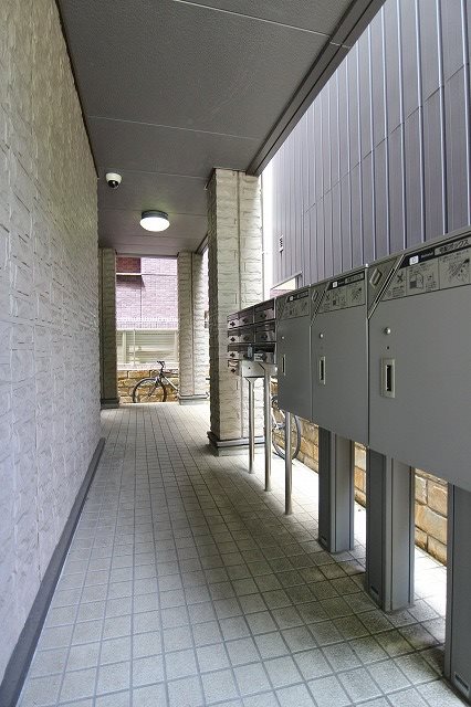 アレグレス新横浜 エントランス