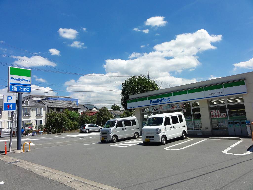 サクラ　ステージ コンビニ