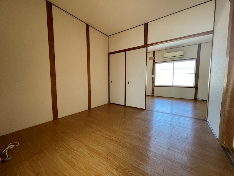 真野店舗（住居付店舗） 内装