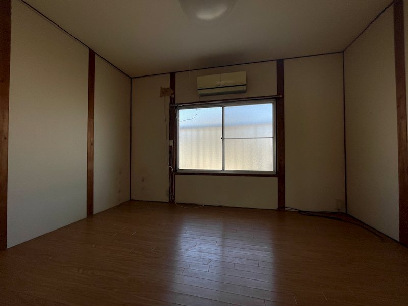 真野店舗（住居付店舗） 内装