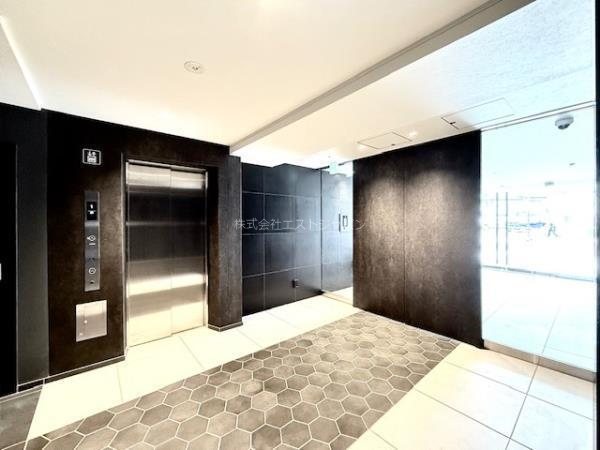 アジールコート町屋 エントランス