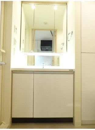 レキシントンスクエア白金高輪   洗面所