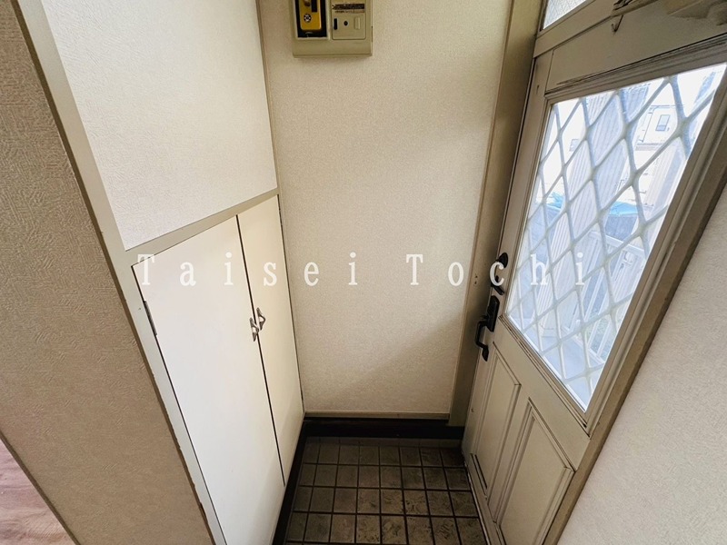 小山ハイツ 玄関