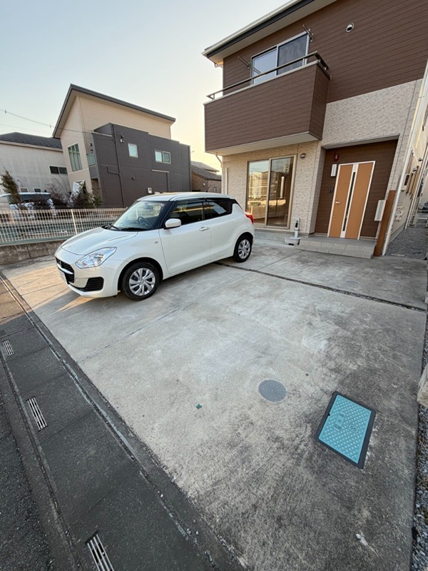 グランソフィア見沼　5 駐車場